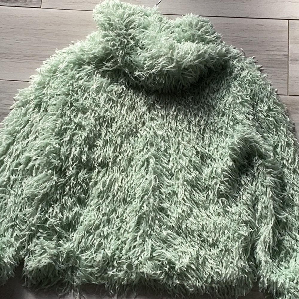 Sky's Is The Limit Grenn Fluffy Sweater
